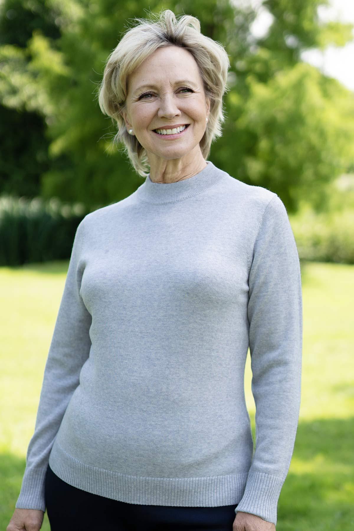 Sadhbh | Mock Neck Fine Knit Jumper with Ribbed Cuffs