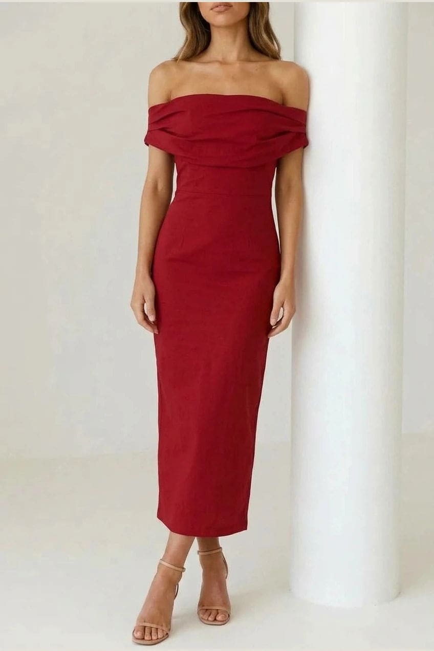 Sleeveless midi dress with a high draped neckline, blouson bodice and a bias cut skirt falling to the ankle._21